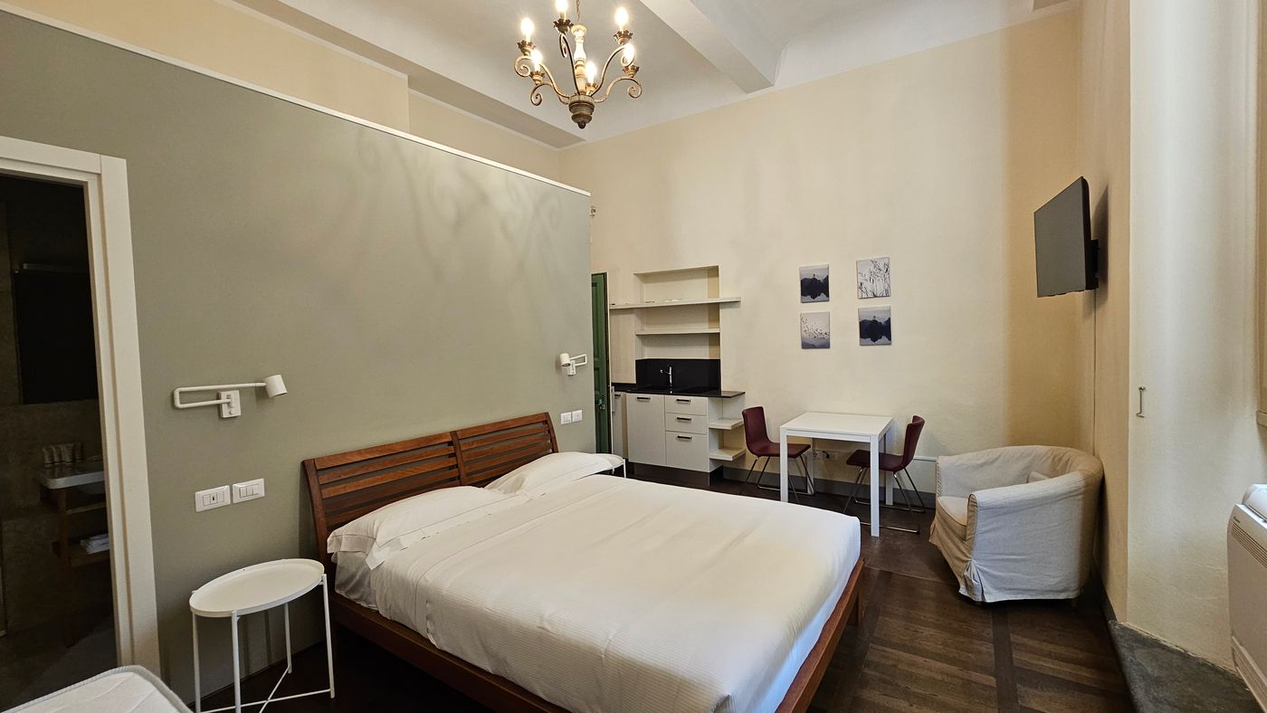 Borghese-Palace-Art-Hotel-Room-2