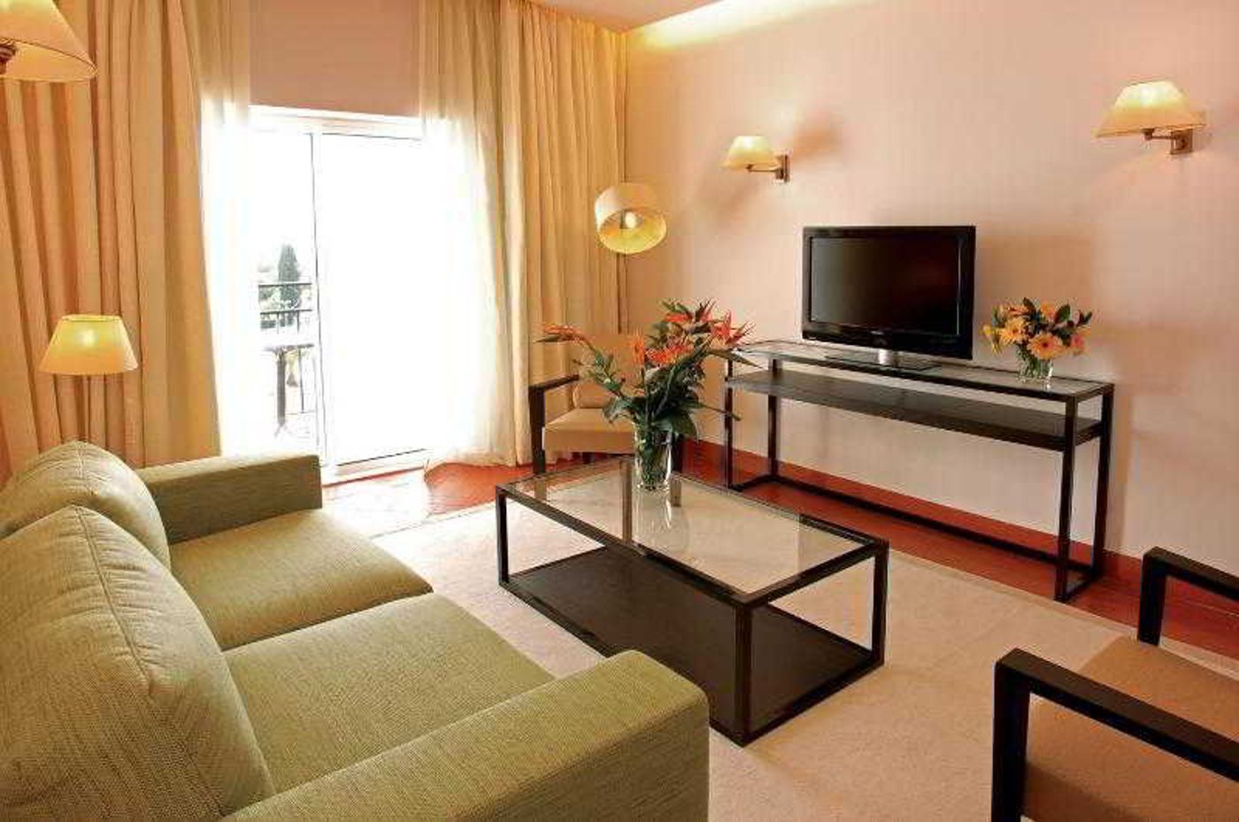 Le-Meridien-Penina-Golf---Resort-Room-46