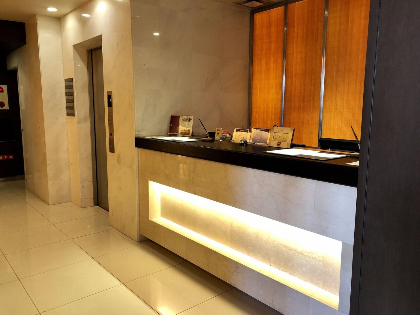 Hotel Mid In Meguro-Ekimae-Japan-Tokyo-Lobby-10