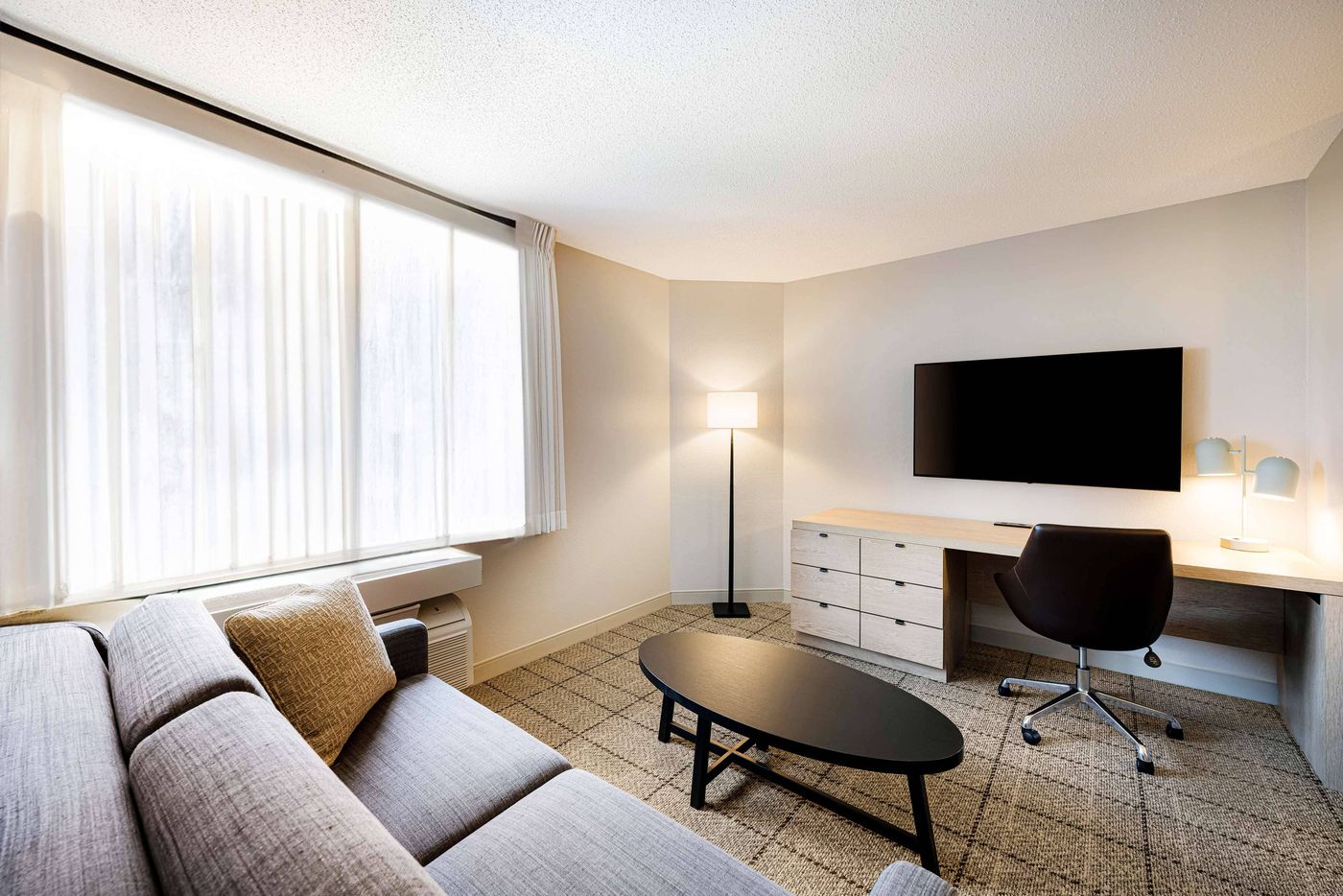 Sonesta-Simply-Suites-Jersey-City-Room-15