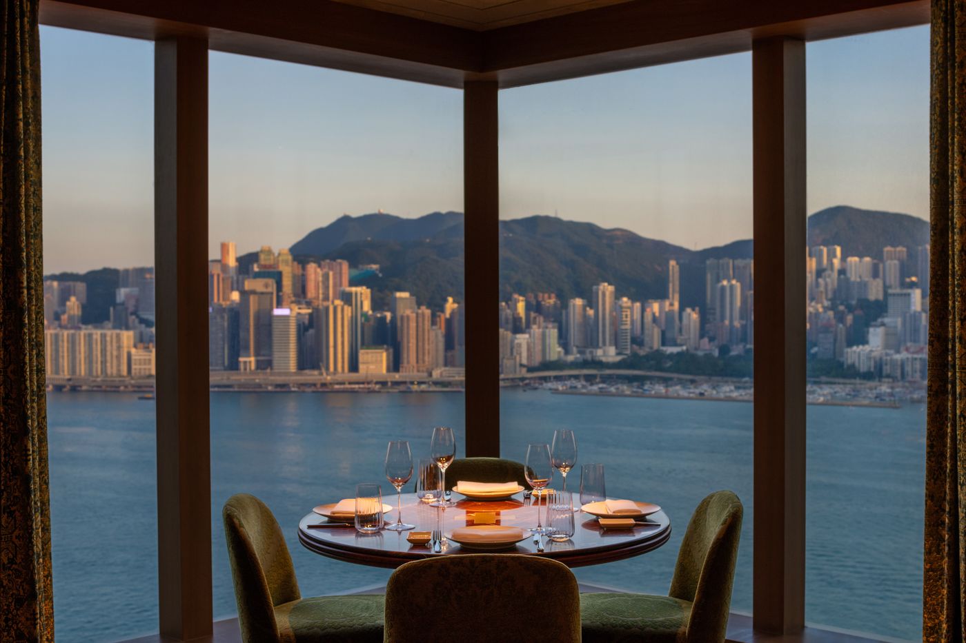 Mondrian-Hong-Kong-Restaurant-16