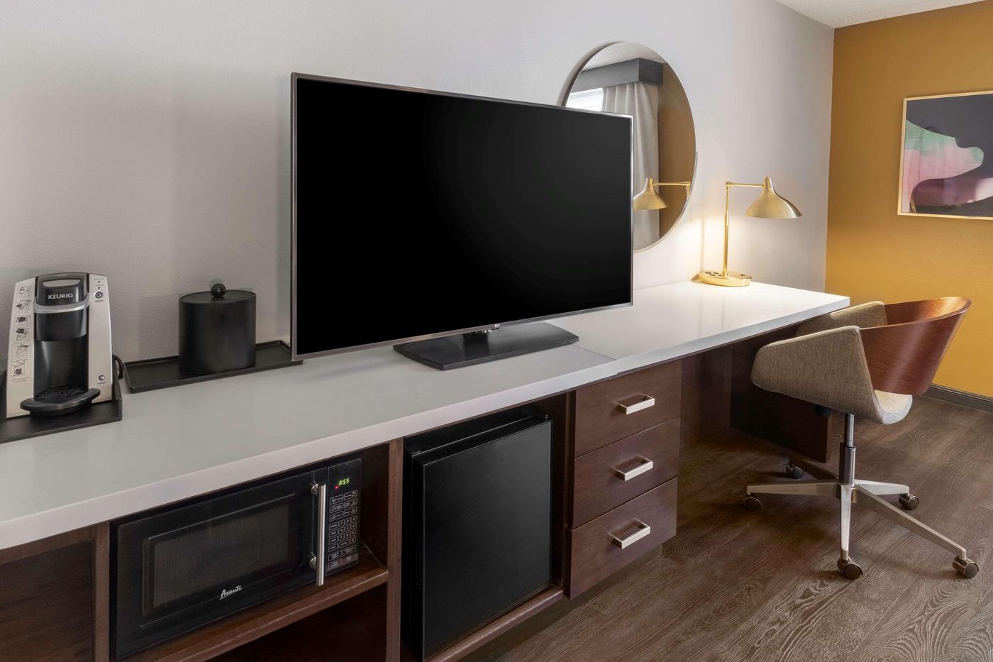 Hilton-Garden-Inn---Los-Angeles-Hollywood-Room-9