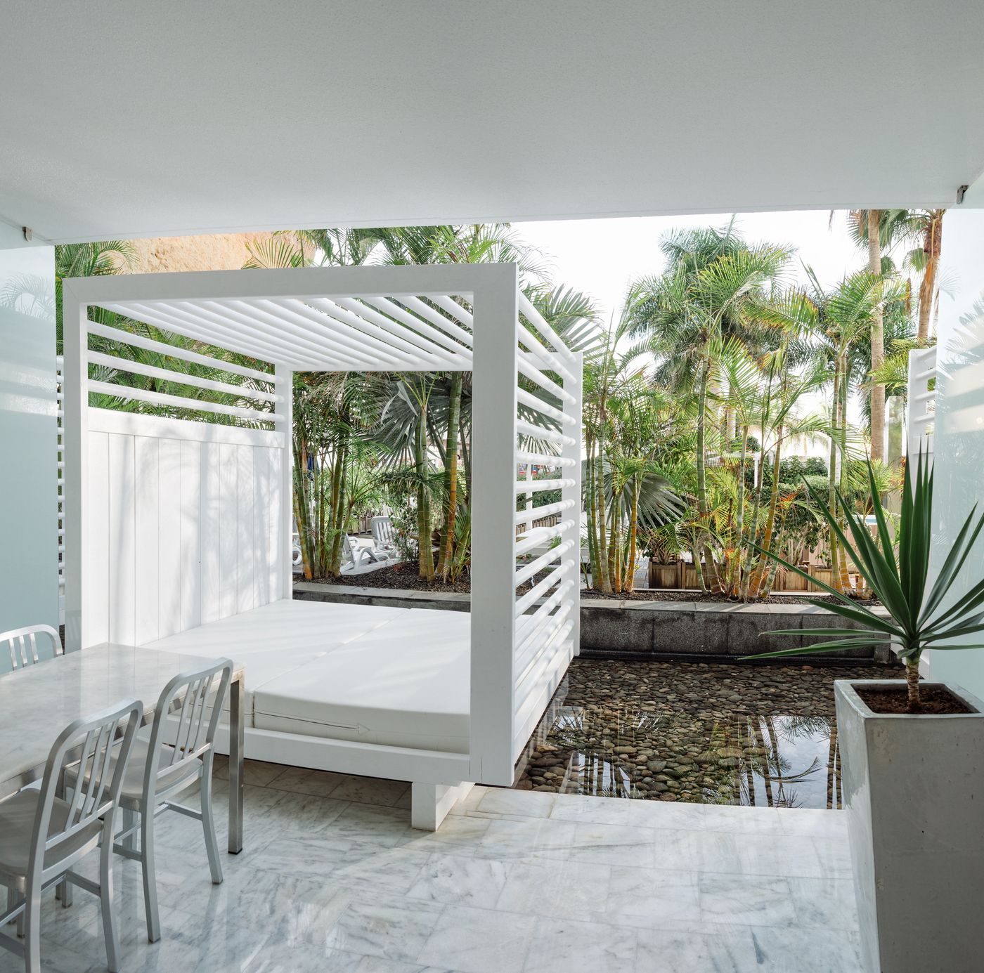 Marina-Suites-Room-17