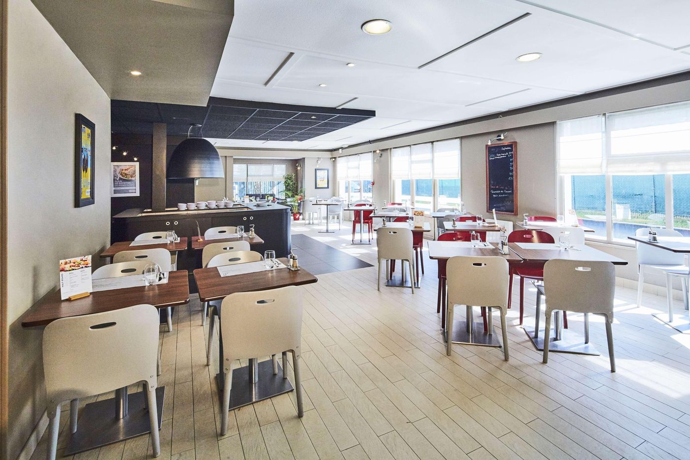 Kyriad-Sannois---Ermont-Restaurant-35