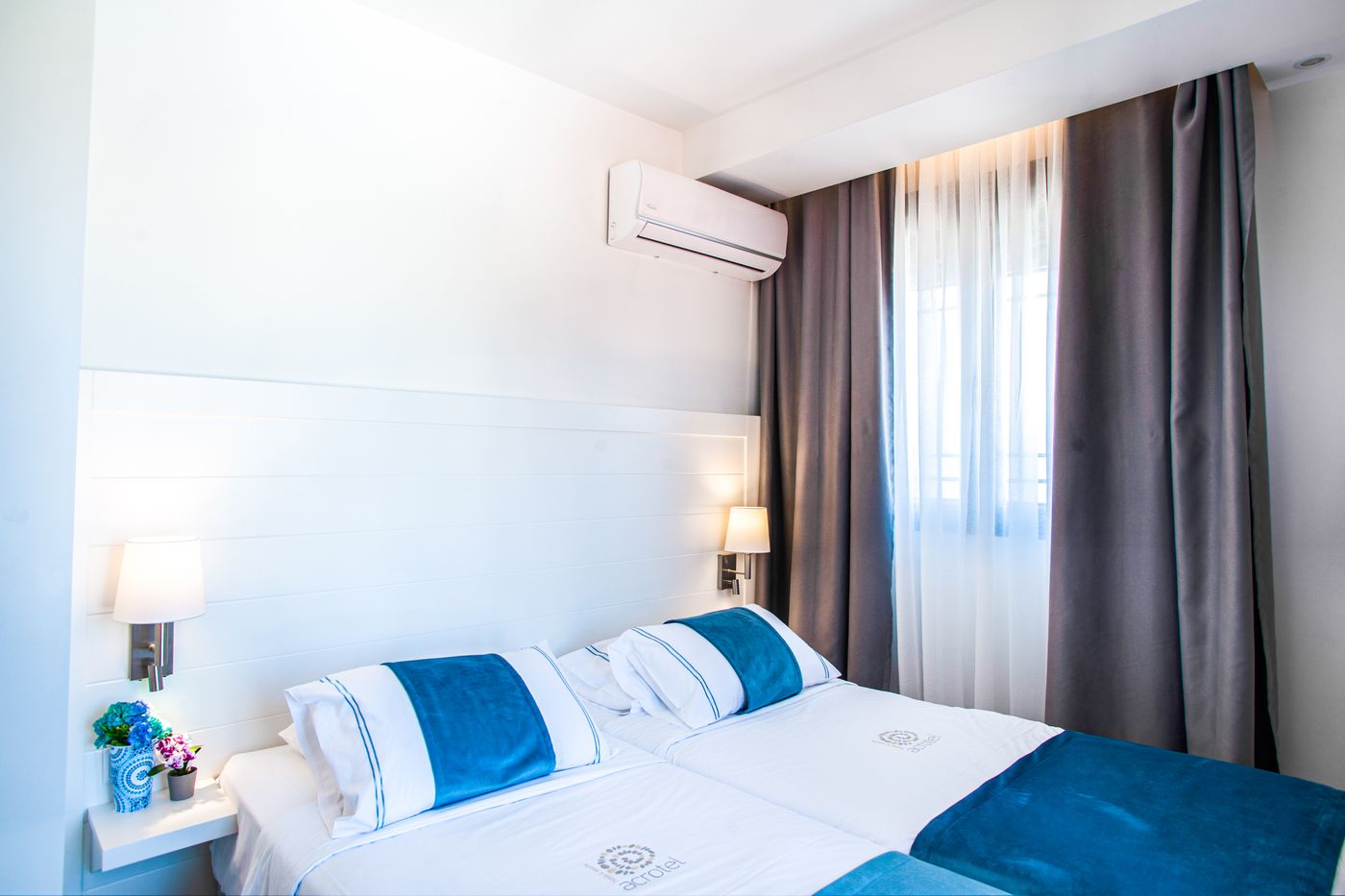 Lily-Ann-Village-Room-33