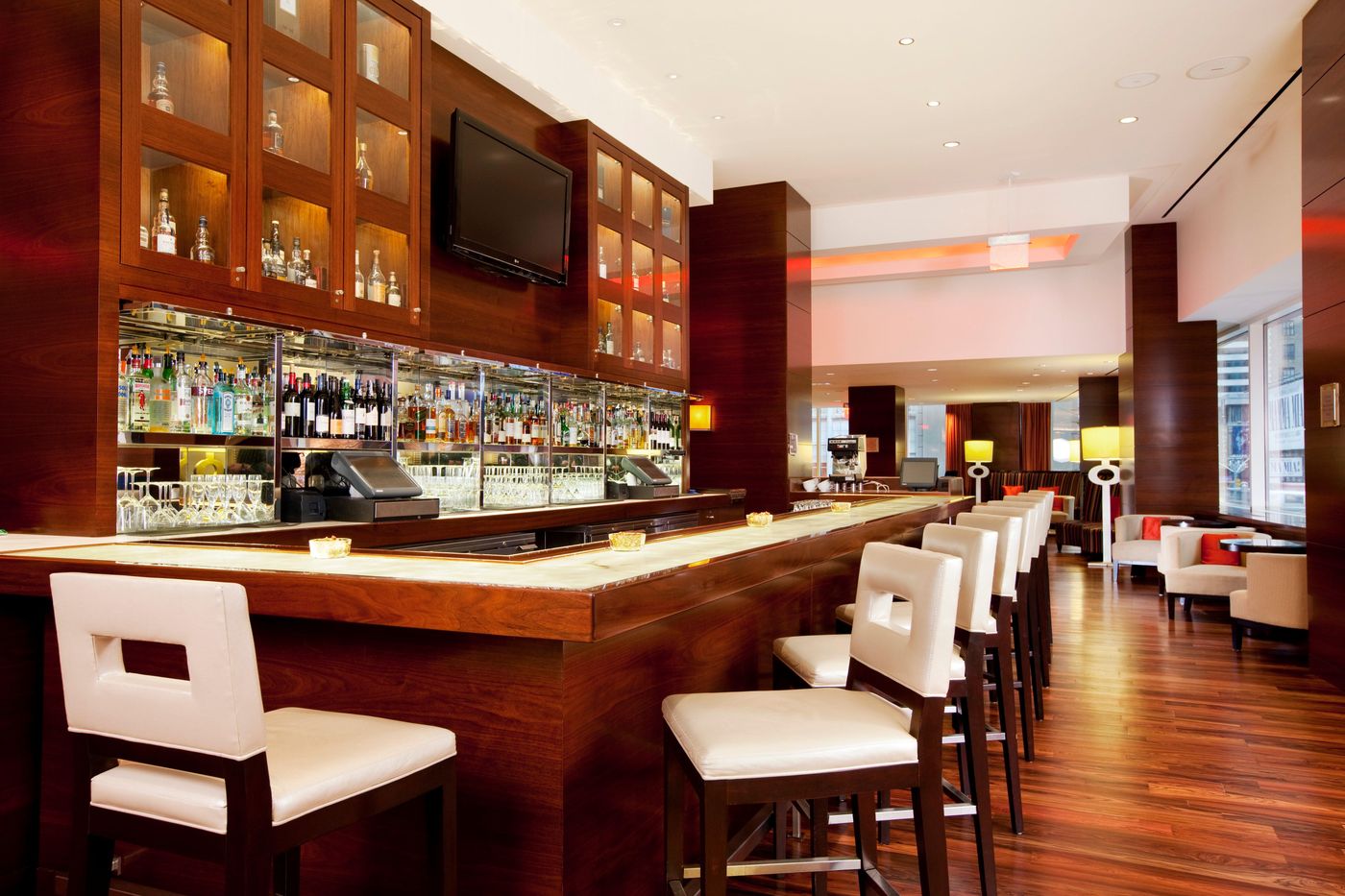 Crowne-Plaza-Times-Square-Manhattan-Bar-13