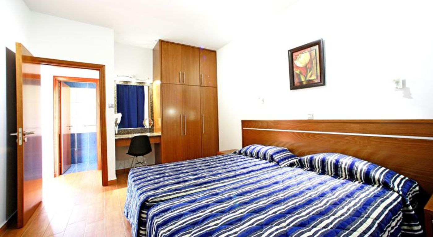 Loutsiana Hotel Apartments