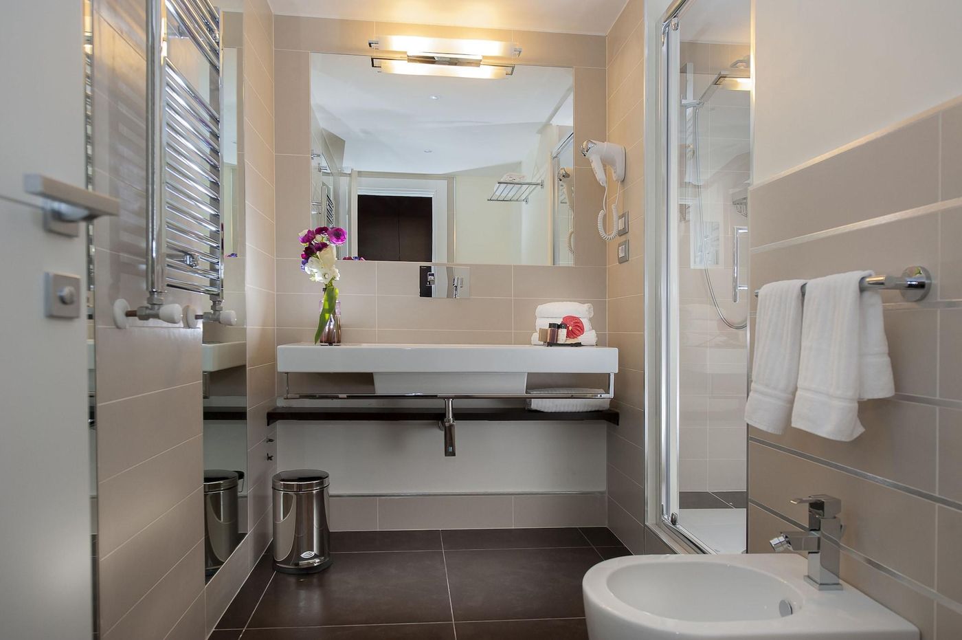 Dve-Suite-Rome-Room-25