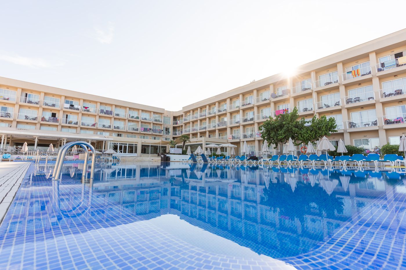 MINURA-SUR-MENORCA---WATERPARK-Pool-7