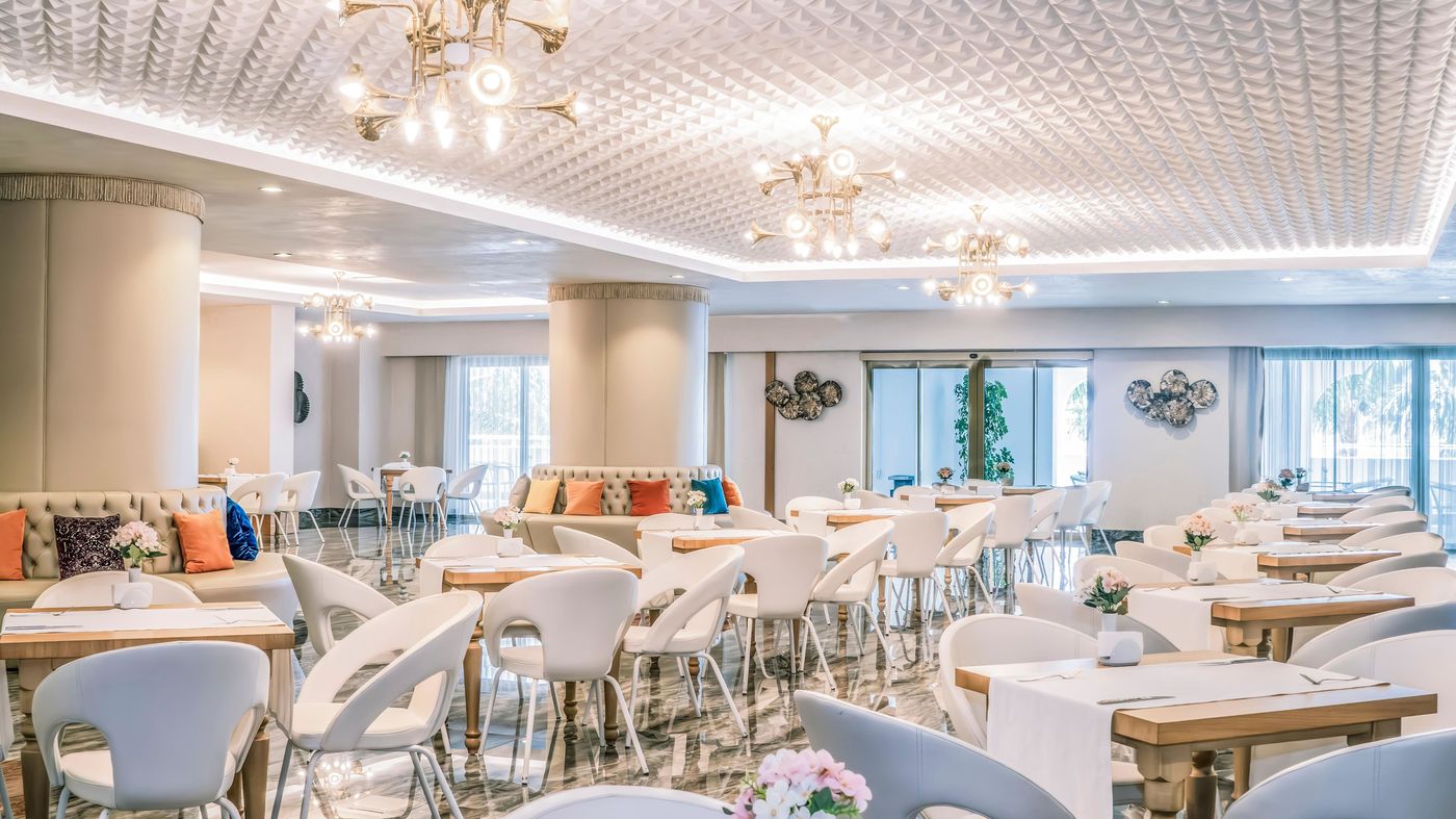 02/09/24 - Royal Taj Mahal Hotel