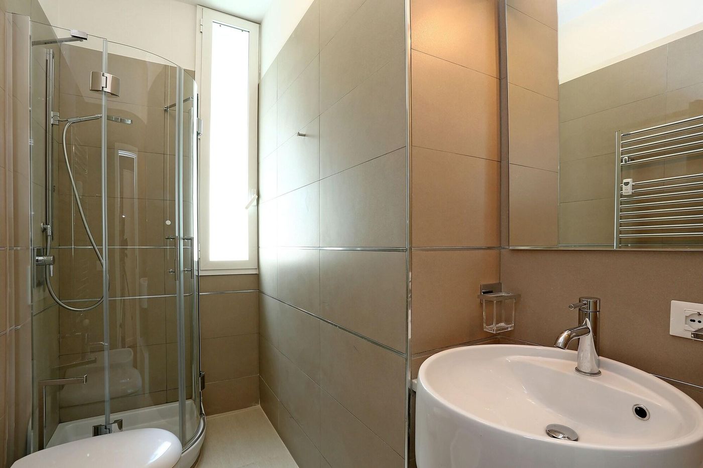Avignonesi-Suites---Daplace-Collection-Room-26