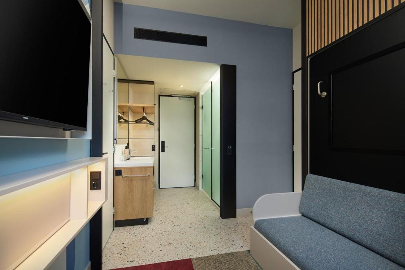 Motto by Hilton Rotterdam Blaak-Netherlands-Rotterdam-Room-10