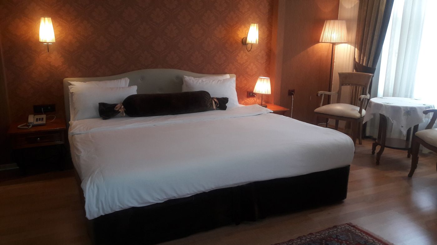 Armagrandi-Spina-Room-31