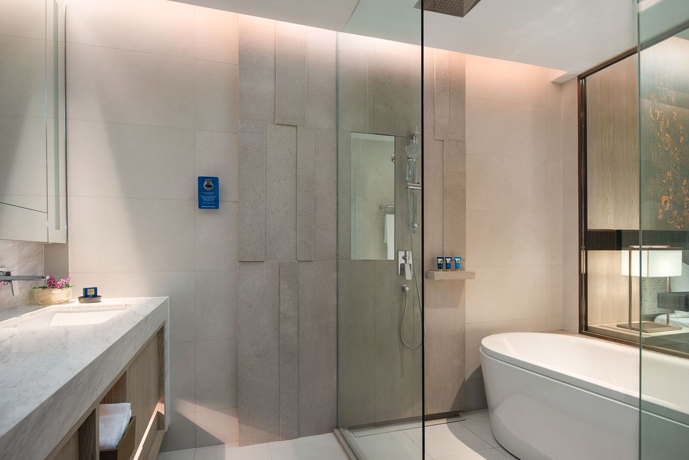 Hotel-Nikko-Bangkok-Room-42