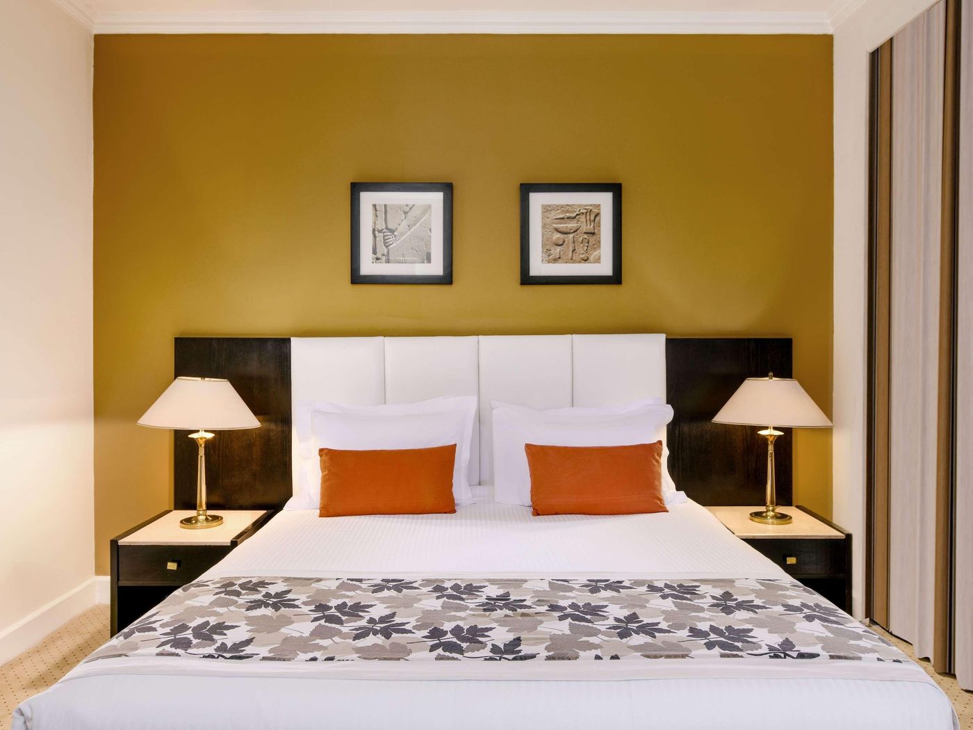 Pavillon-Winter-Luxor-Room-17