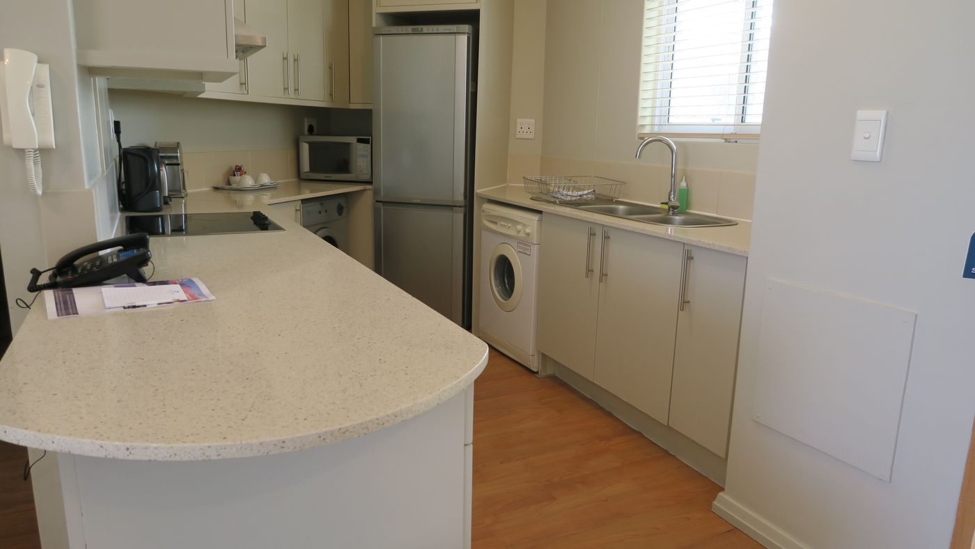 Lagoon-Beach-Room-53