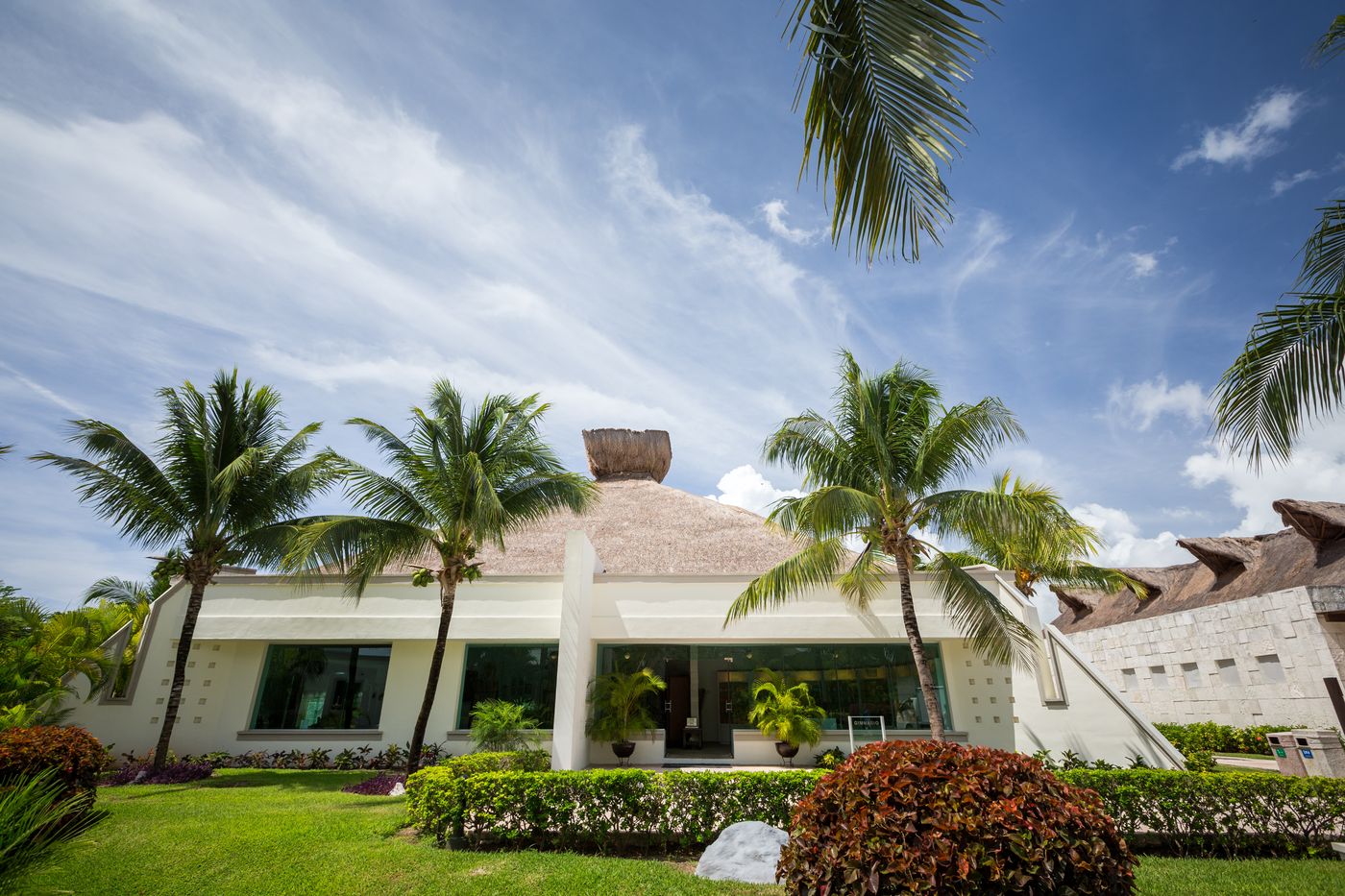 Bluebay-Grand-Esmeralda-General-view-3