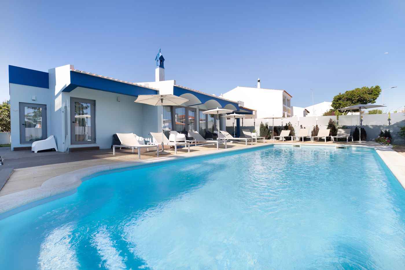 Hotel-Santa-Eulalia-Praia-Pool-3