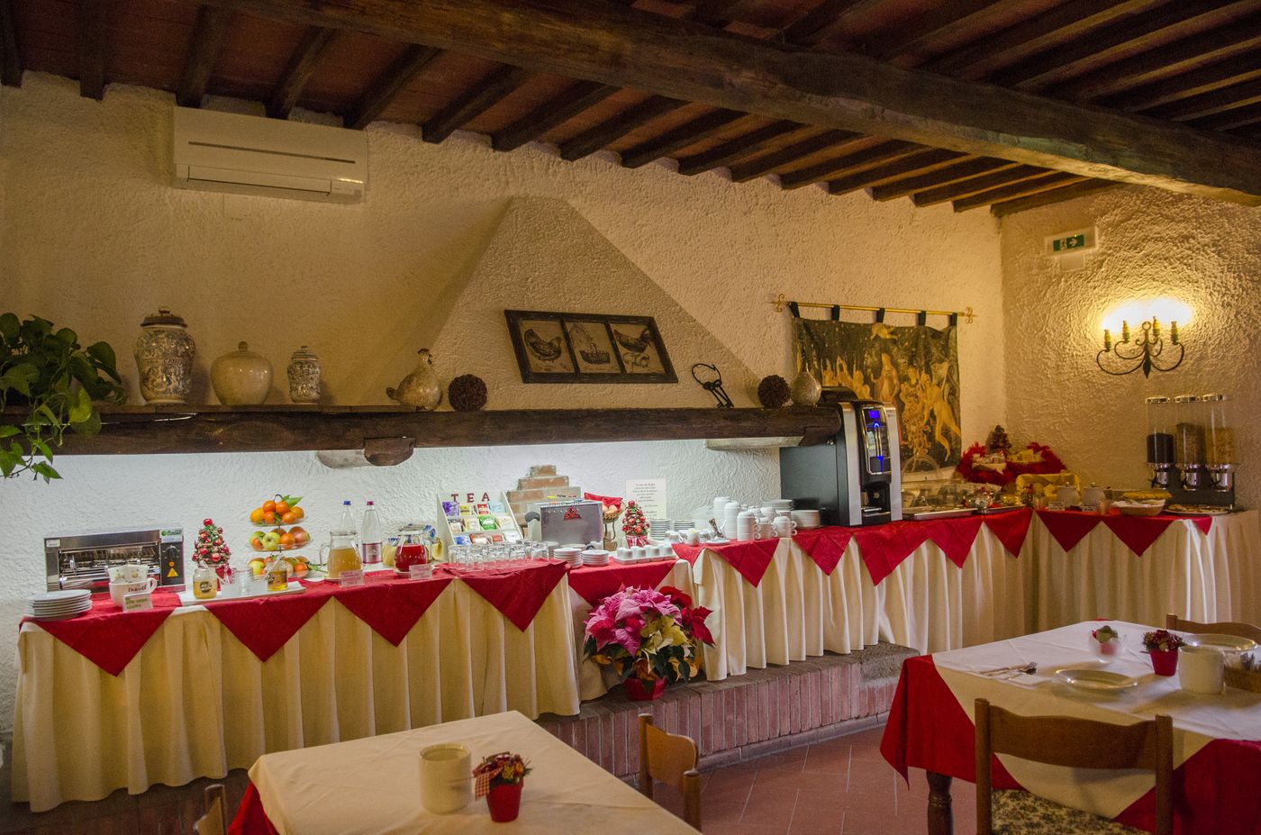Colle-Etrusco-Salivolpi-Restaurant-21