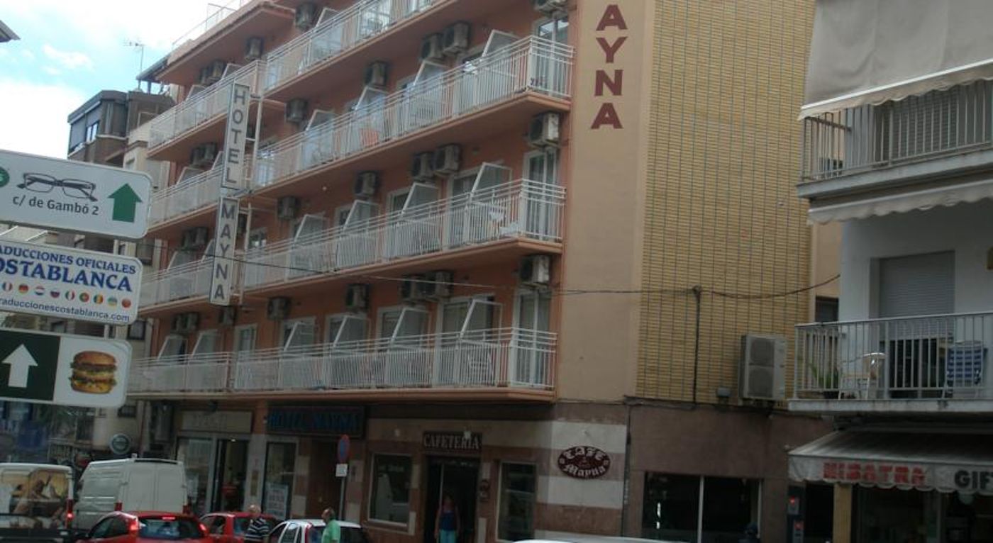 Mayna Hotel