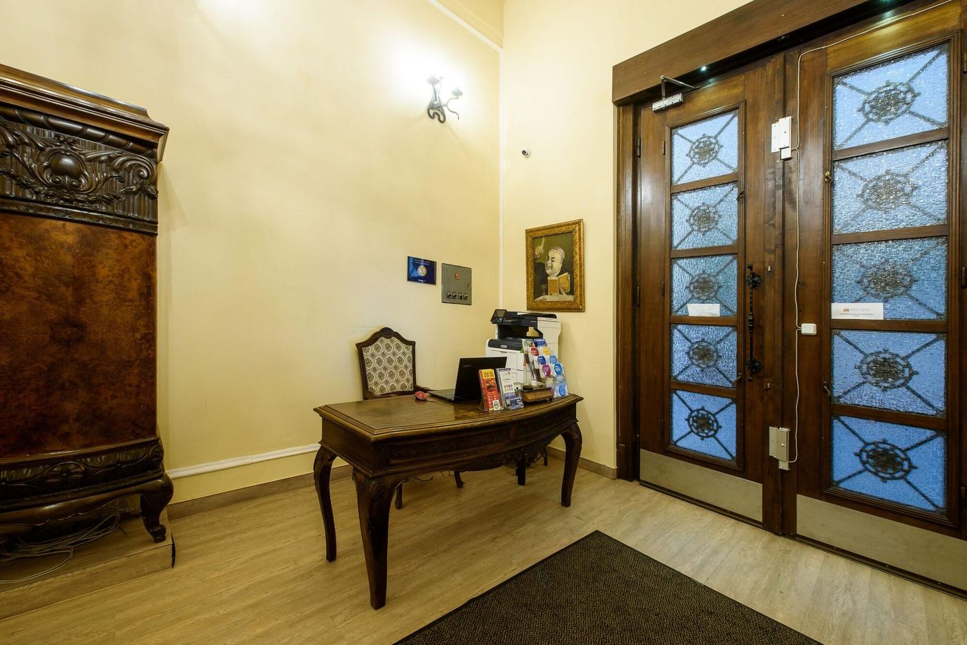 Karoly-Corner-Residences-Lobby-15