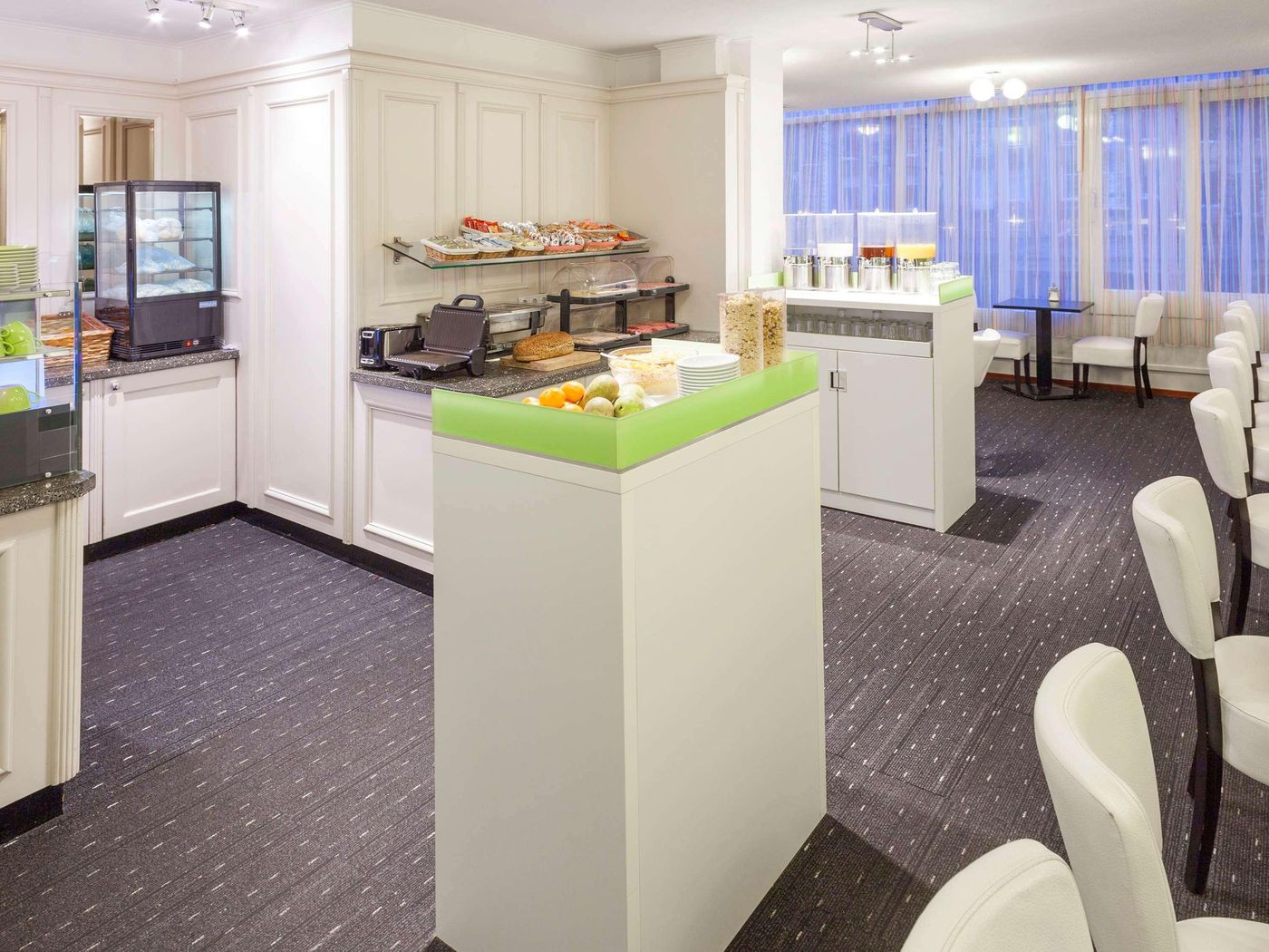 ibis-Styles-Amsterdam-City-General-view-5