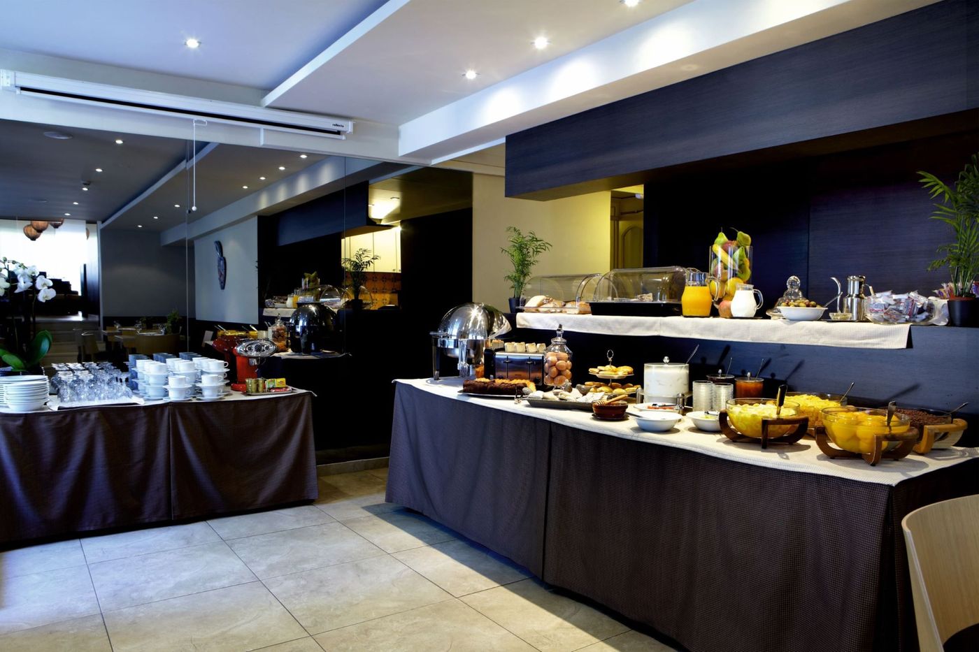 Mouikis-Hotel-Restaurant-37