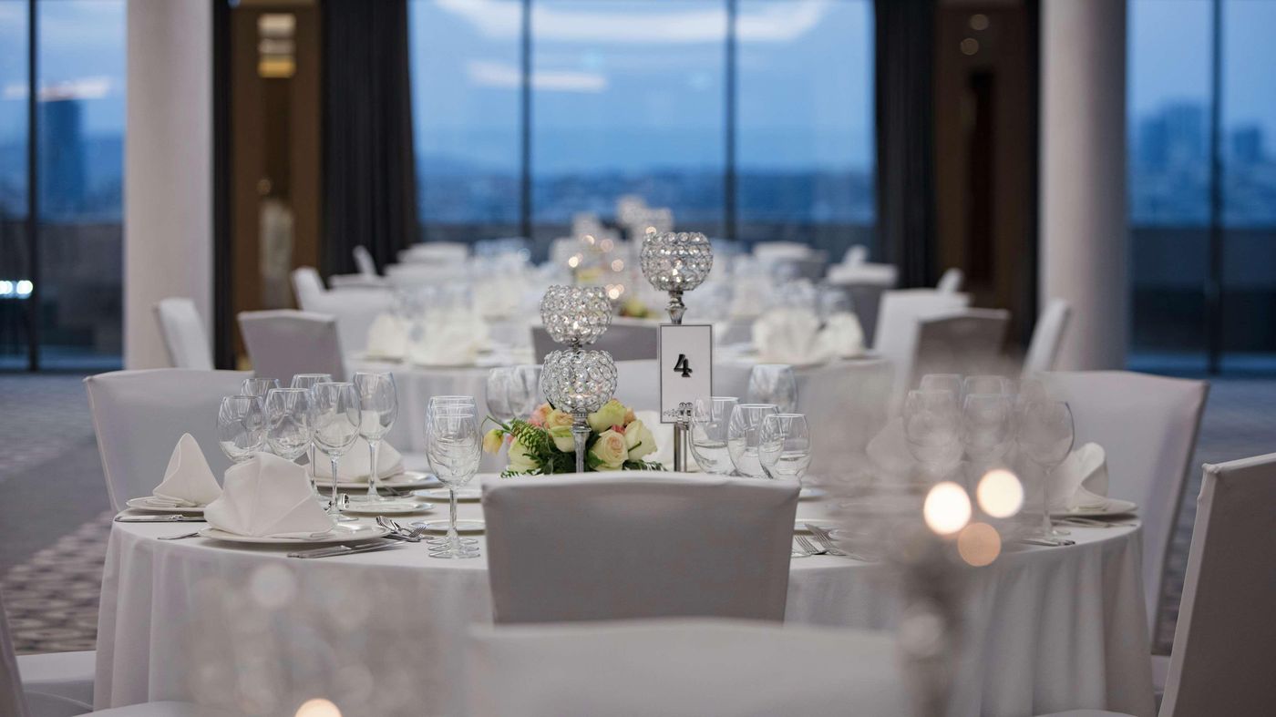 Hilton-Istanbul-Maslak-Restaurant-55