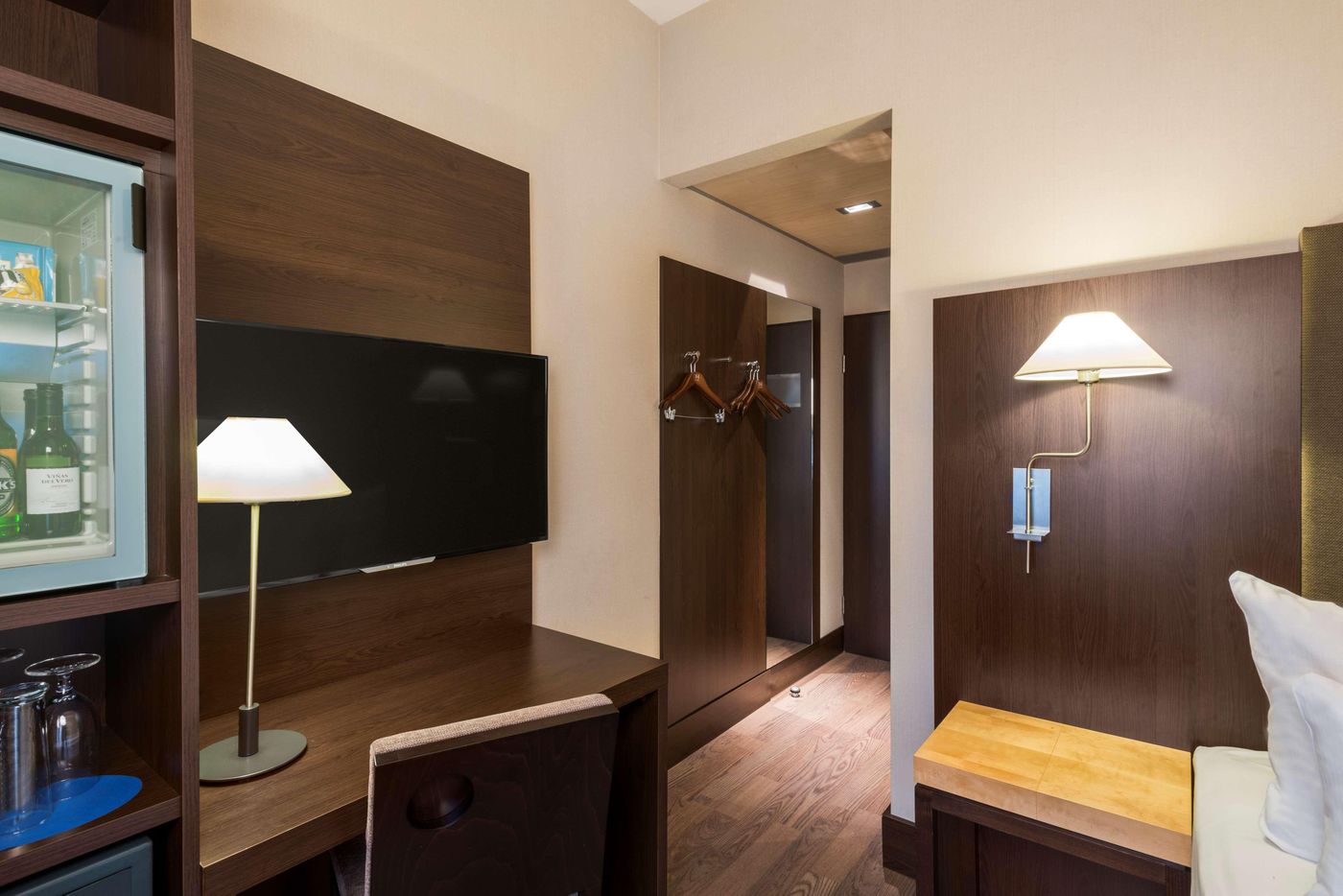 NH Düsseldorf Königsallee - Germany - DUSSELDORF - Room - 1