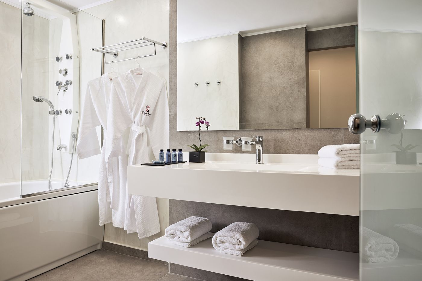 Tylissos Beach Hotel