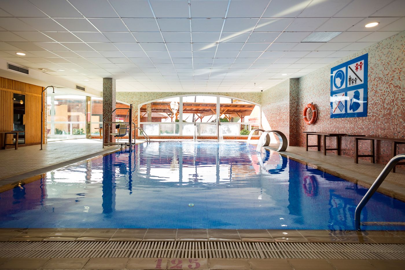 Ohtels-La-Hacienda-Pool-64