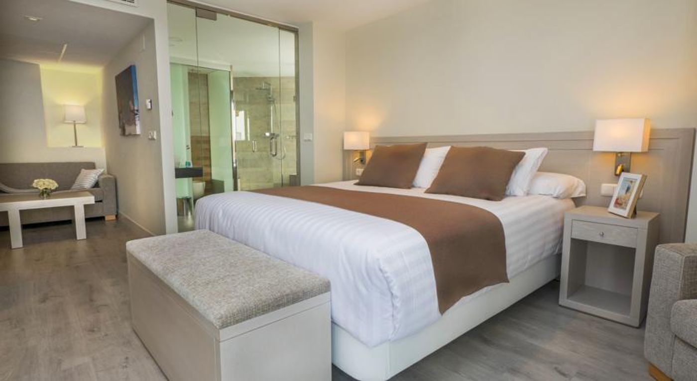 Helios-Costa-Tropical-General-view-19