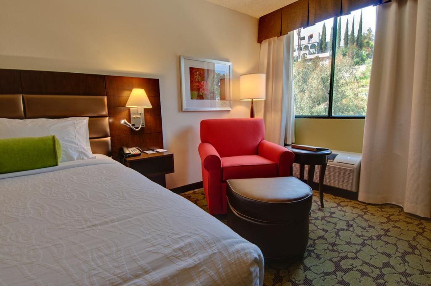 Hilton Garden Inn - Los Angeles Hollywood