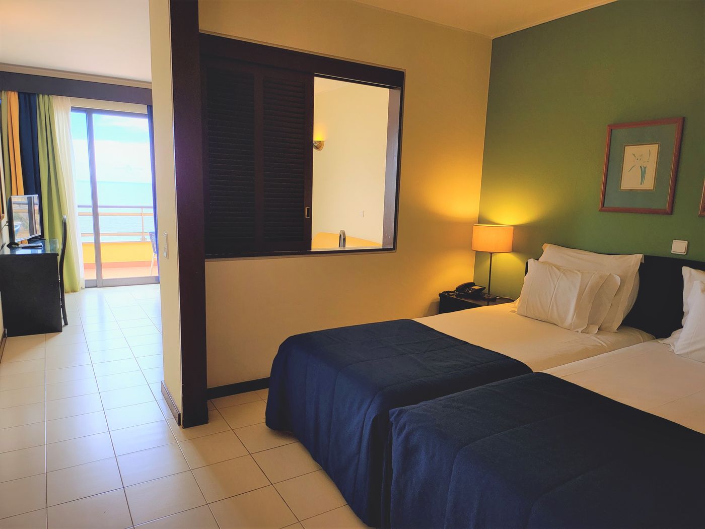 Hotel-Cais-da-Oliveira-Room-30