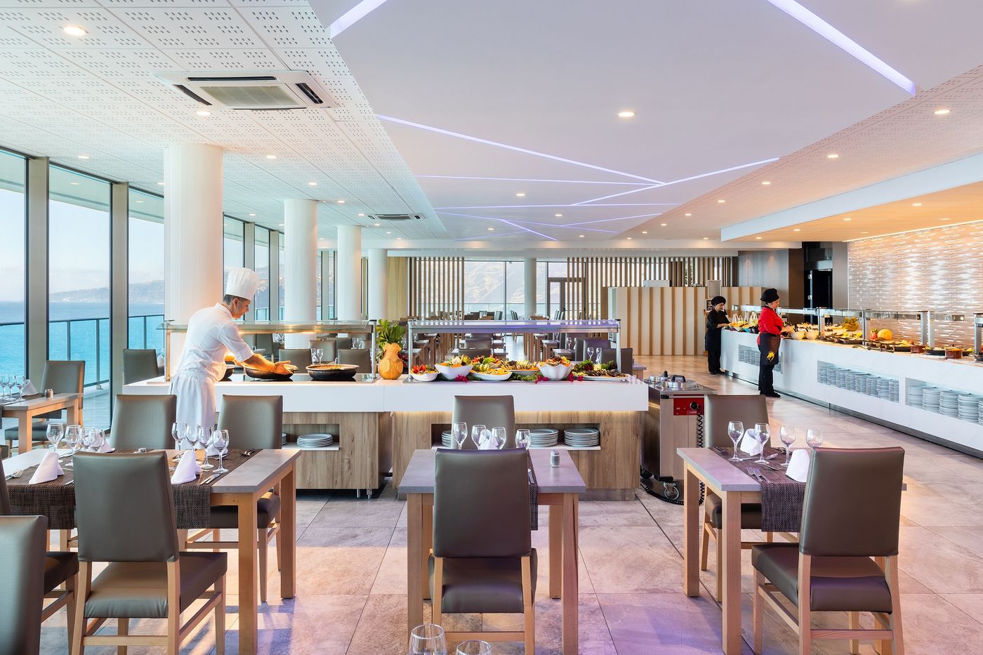 Best-Semiramis-Restaurant-24