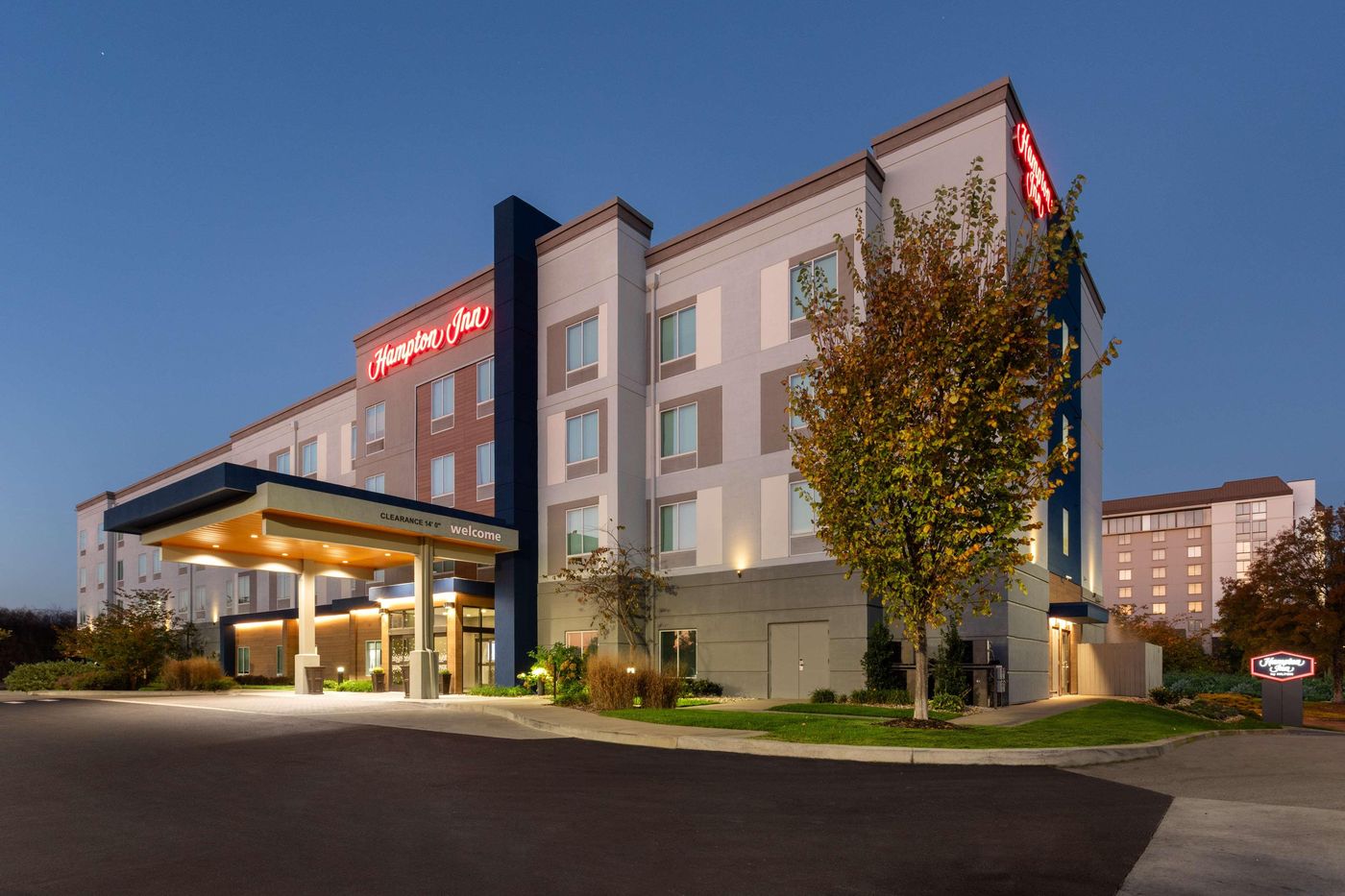 Hampton Inn by Hilton Nashville Airport Century Pl-United States-Nashville-General view-5