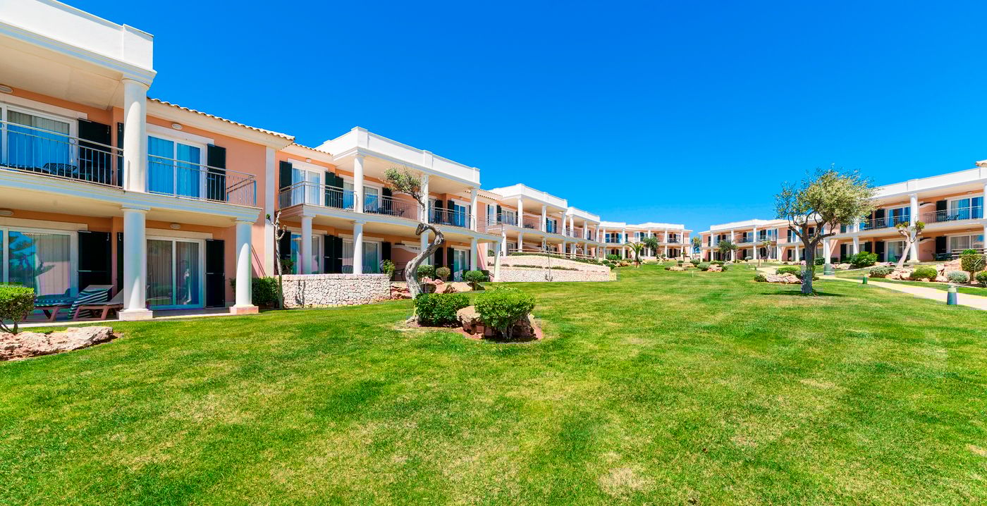 Insotel-Punta-Prima-Prestige-Suites---Spa-General-view-15