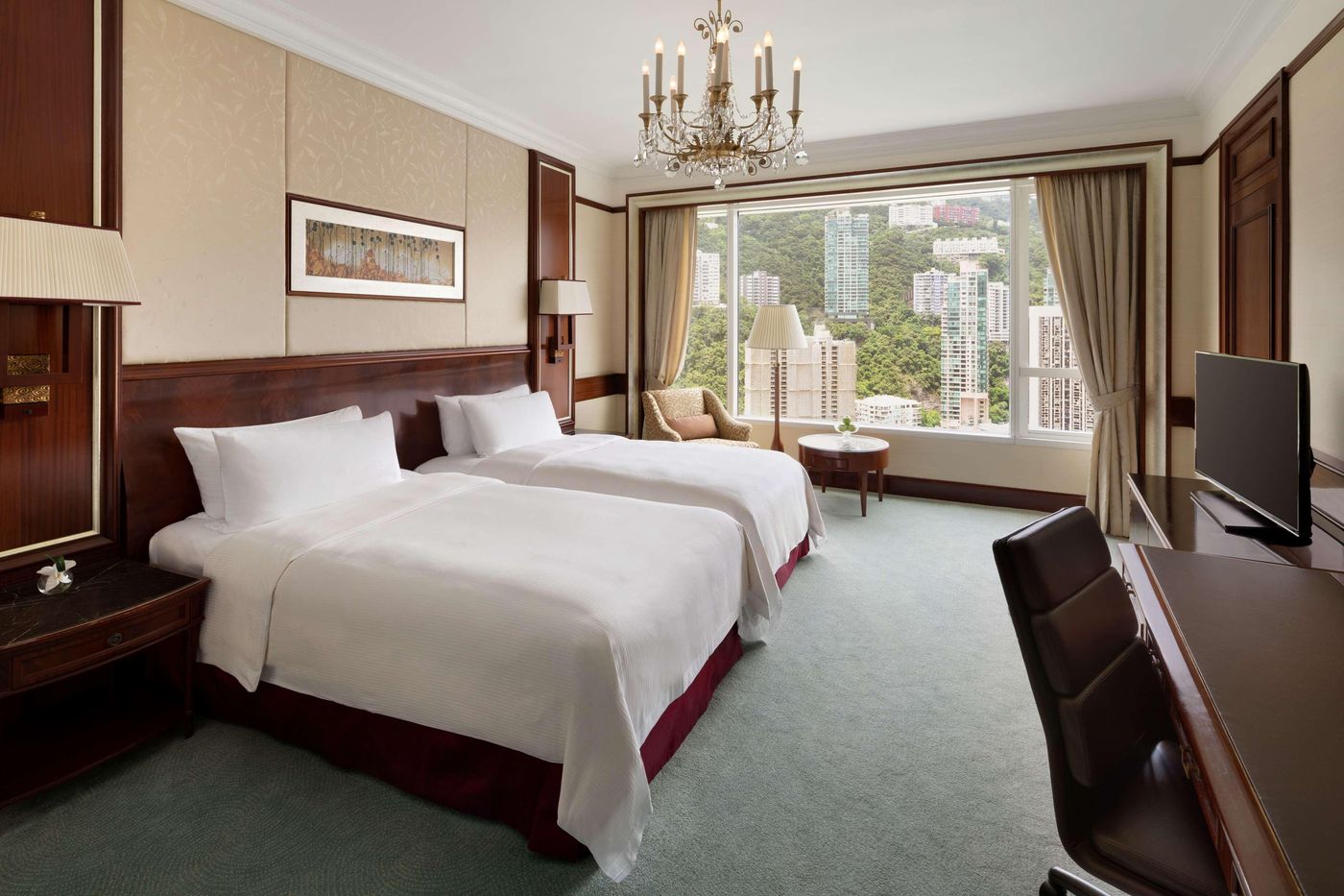 Island-Shangri-La-Hong-Kong-Room-19