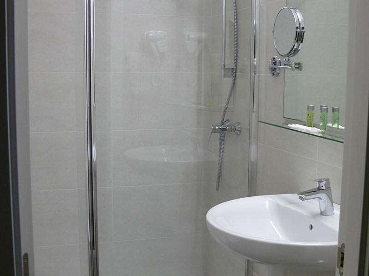 Los Angeles-Spain-BOO DE GUARNIZO-Room-7