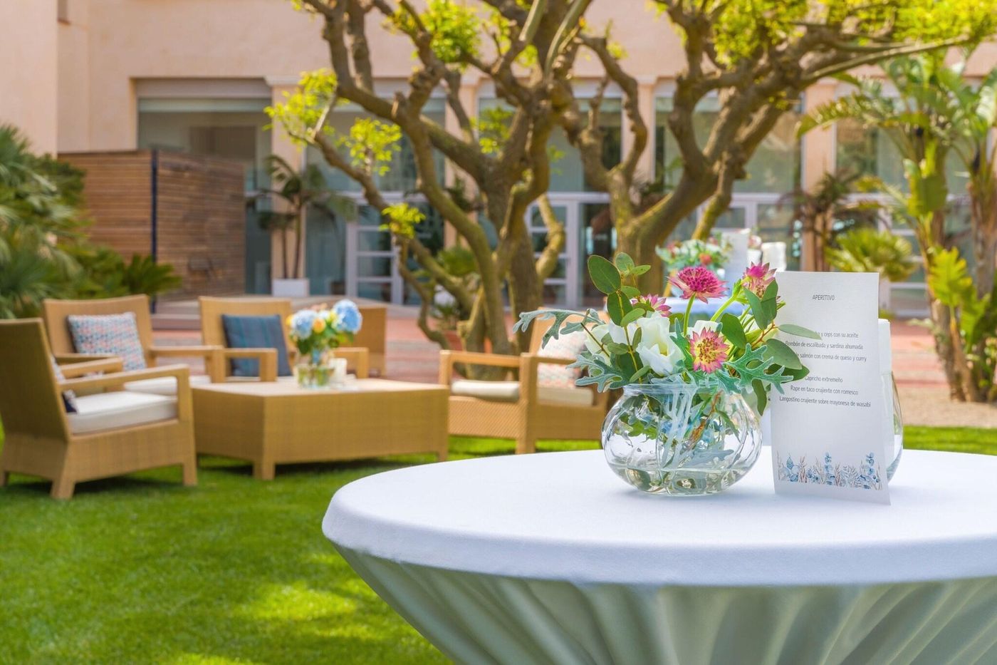 Le-Meridien-Ra-Beach-Hotel---Spa-General-view-15