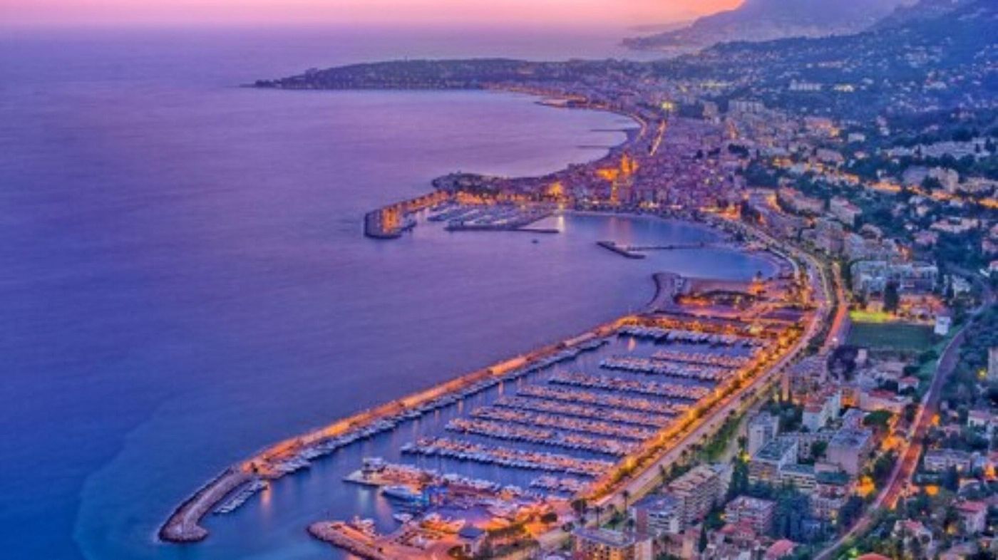 Hotel De Londres-France-Menton-General view-8