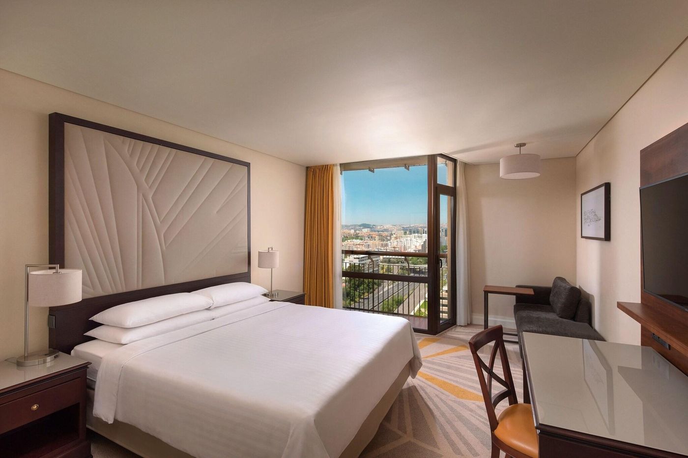 Marriott-Hotel-Lisbon-Room-12
