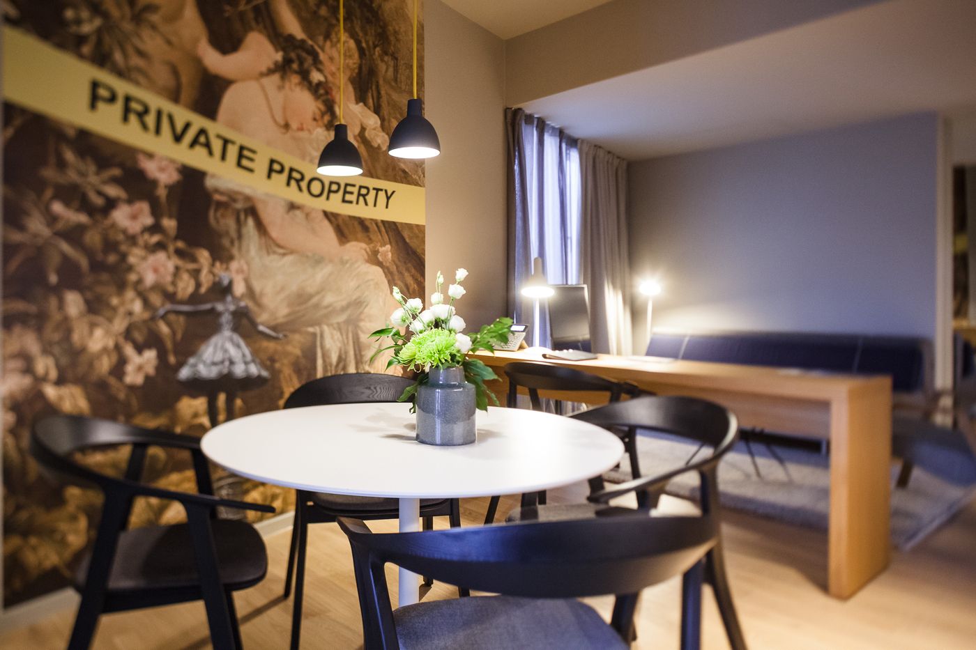 One-Suite-Hotel-Room-26