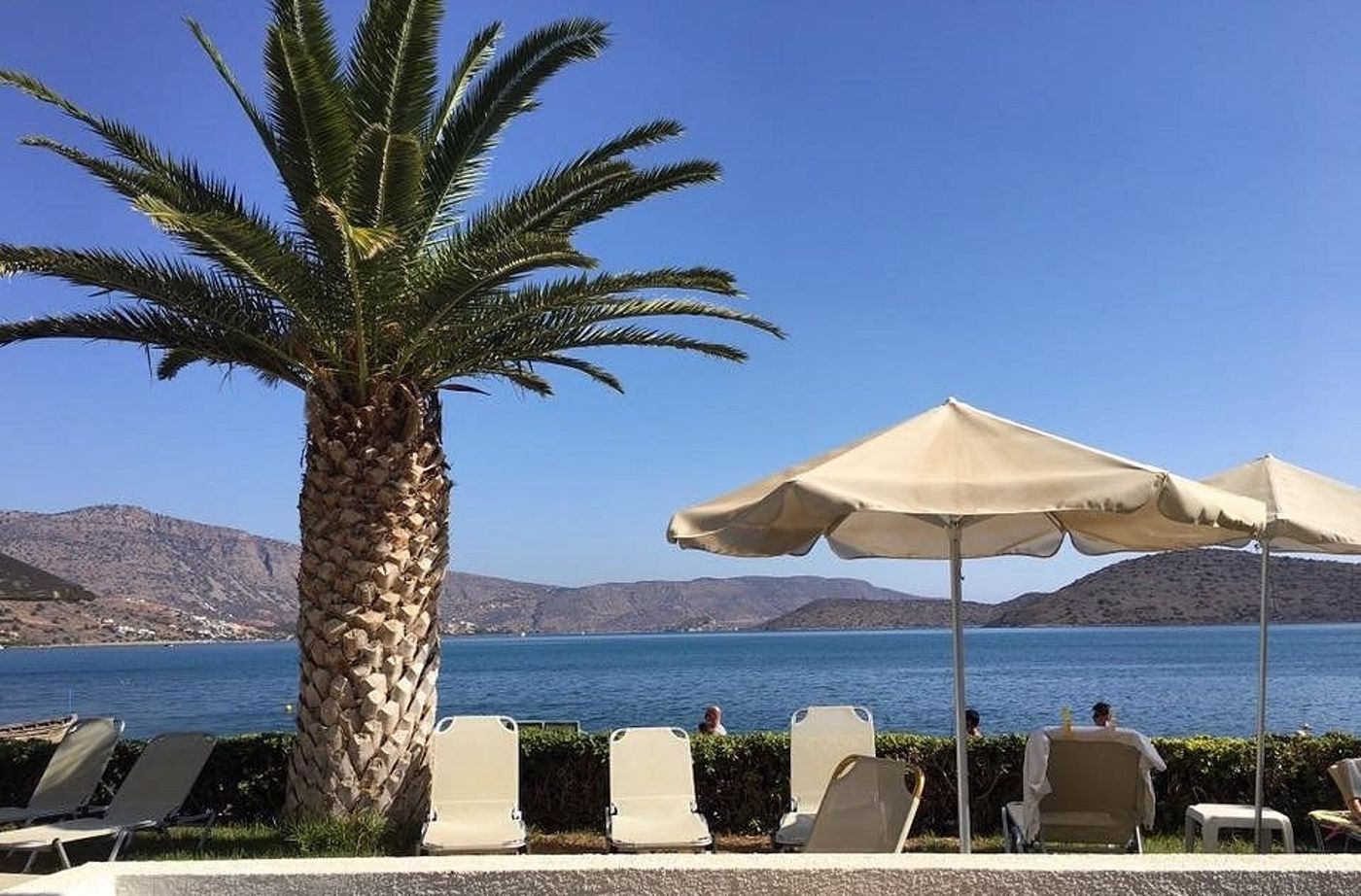 Alikes Hotel Apartments