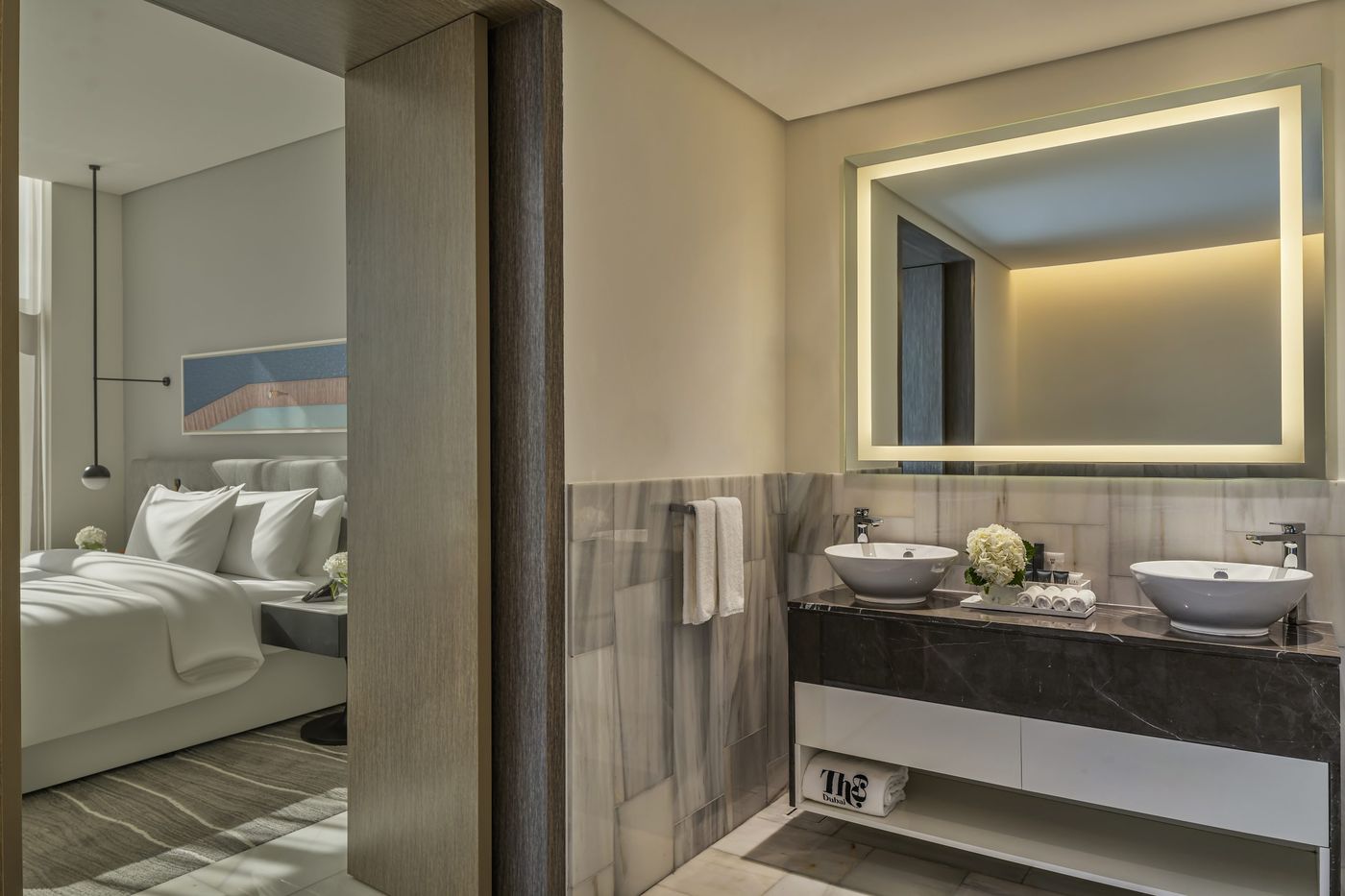 Th8 Palm Dubai Beach Resort