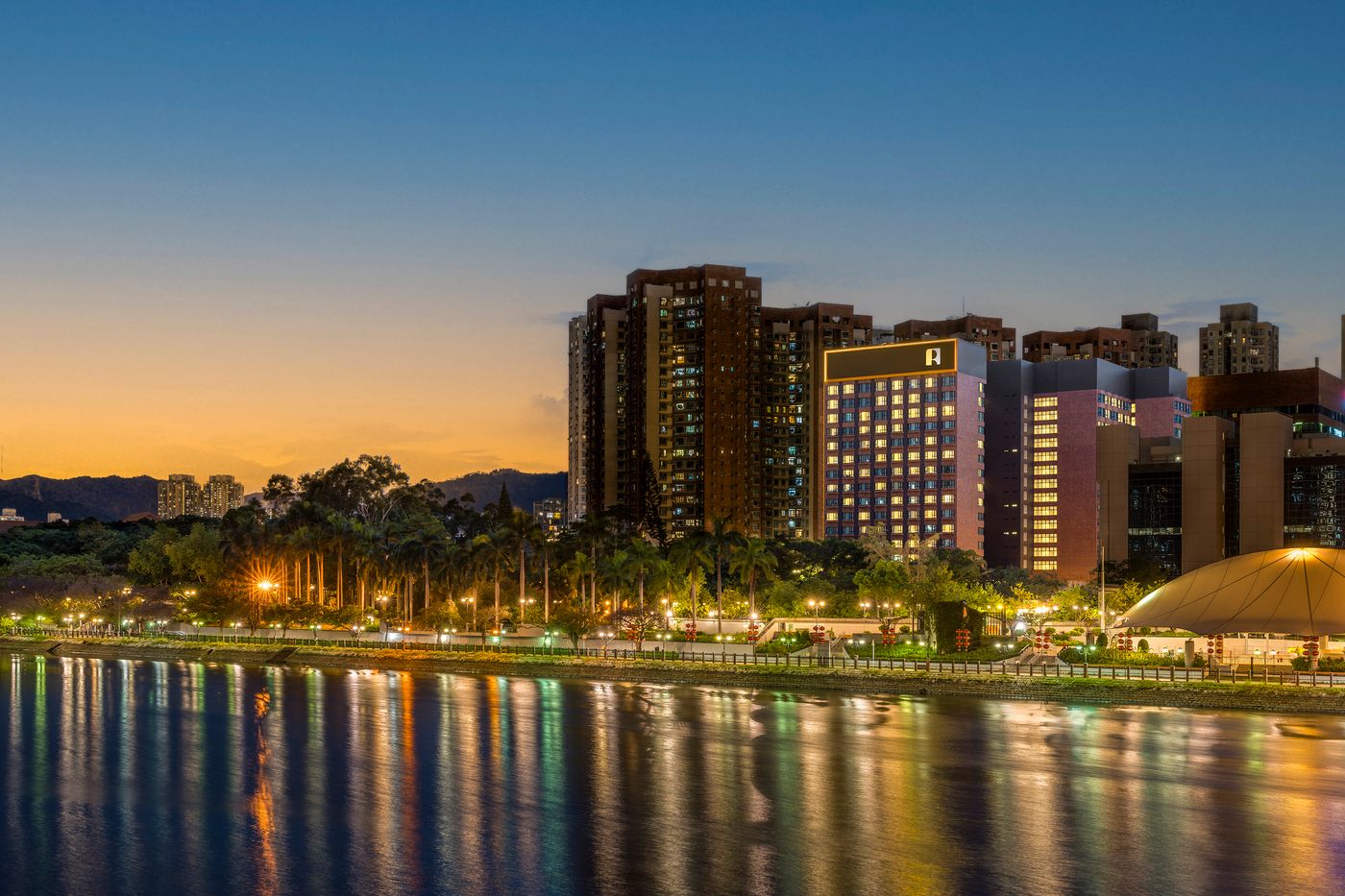 Royal-Park-Hotel-General-view-18