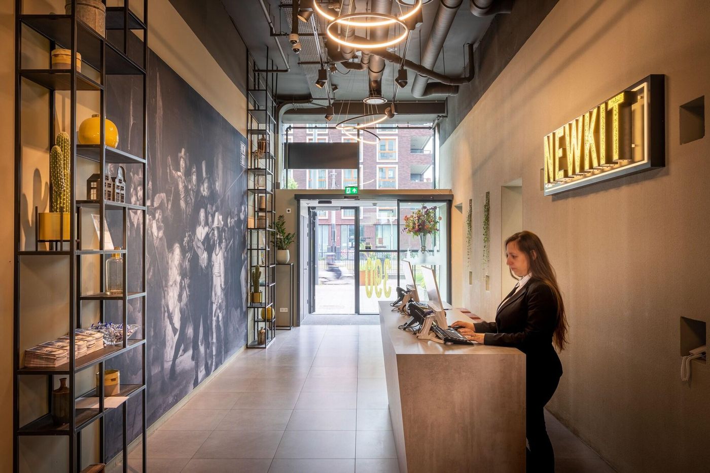 Hotel-New-Kit-Lobby-14