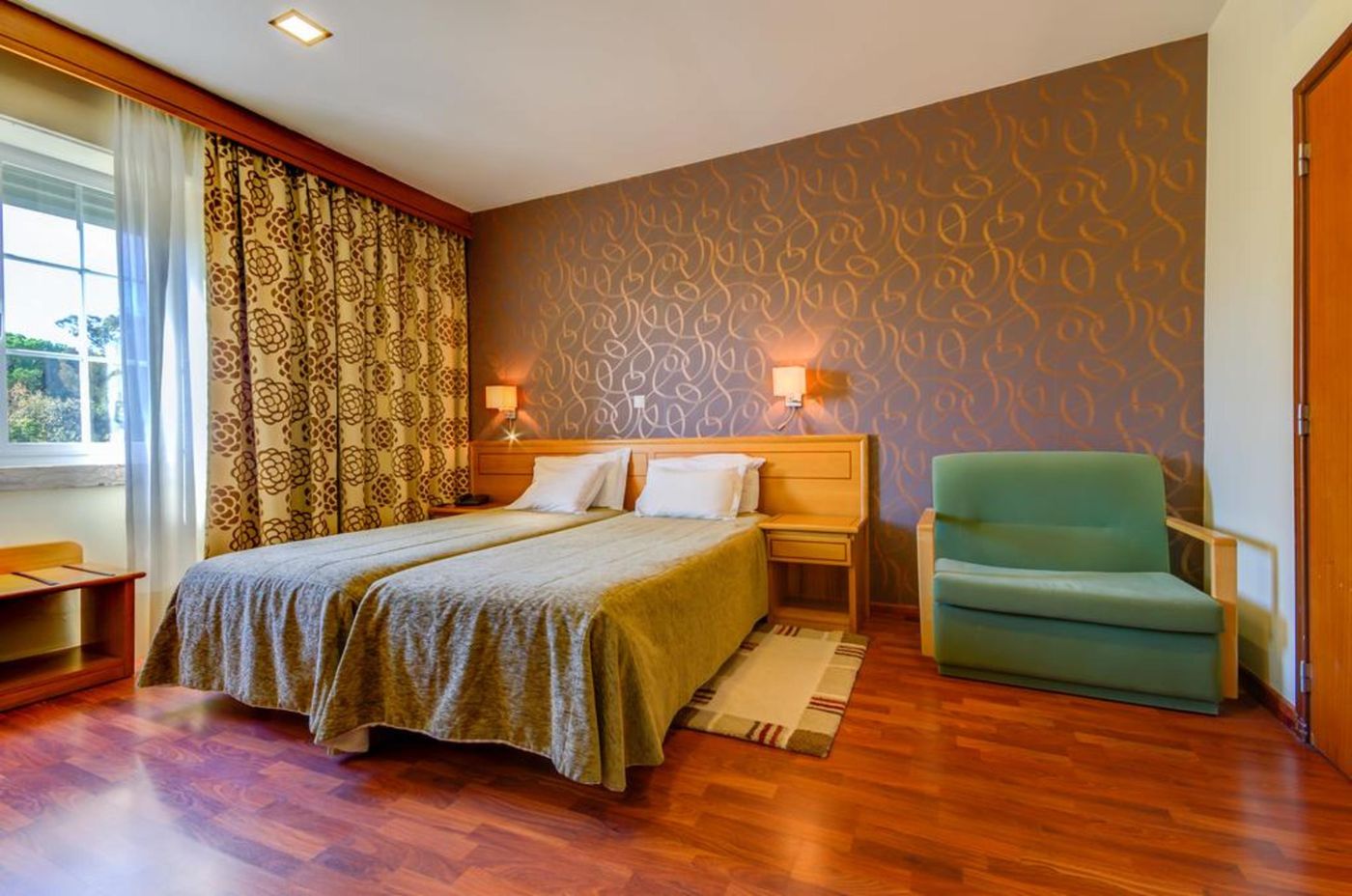 Hotel-Avenida-Park-Room-28