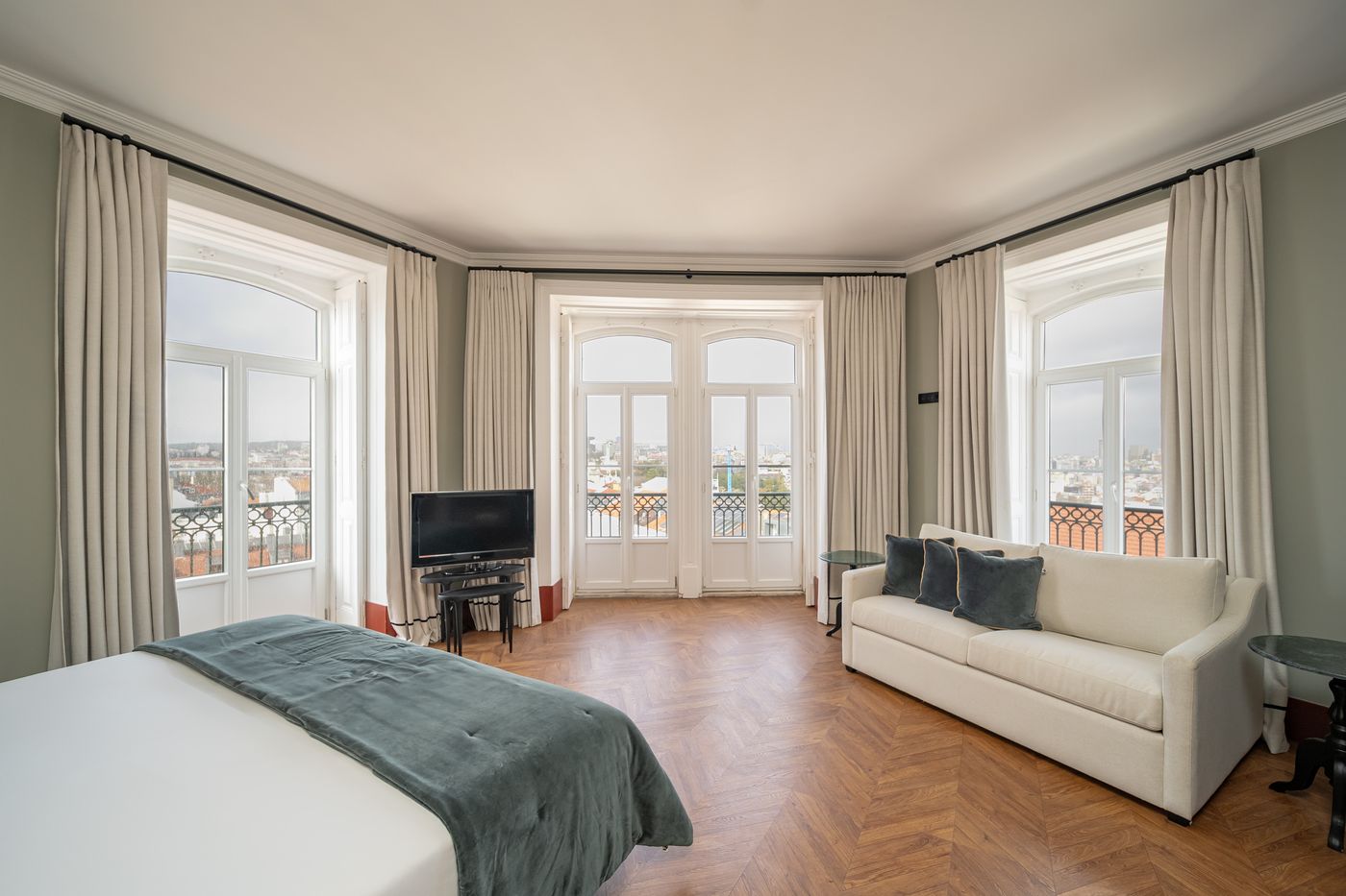 Pensao-Londres-Room-4