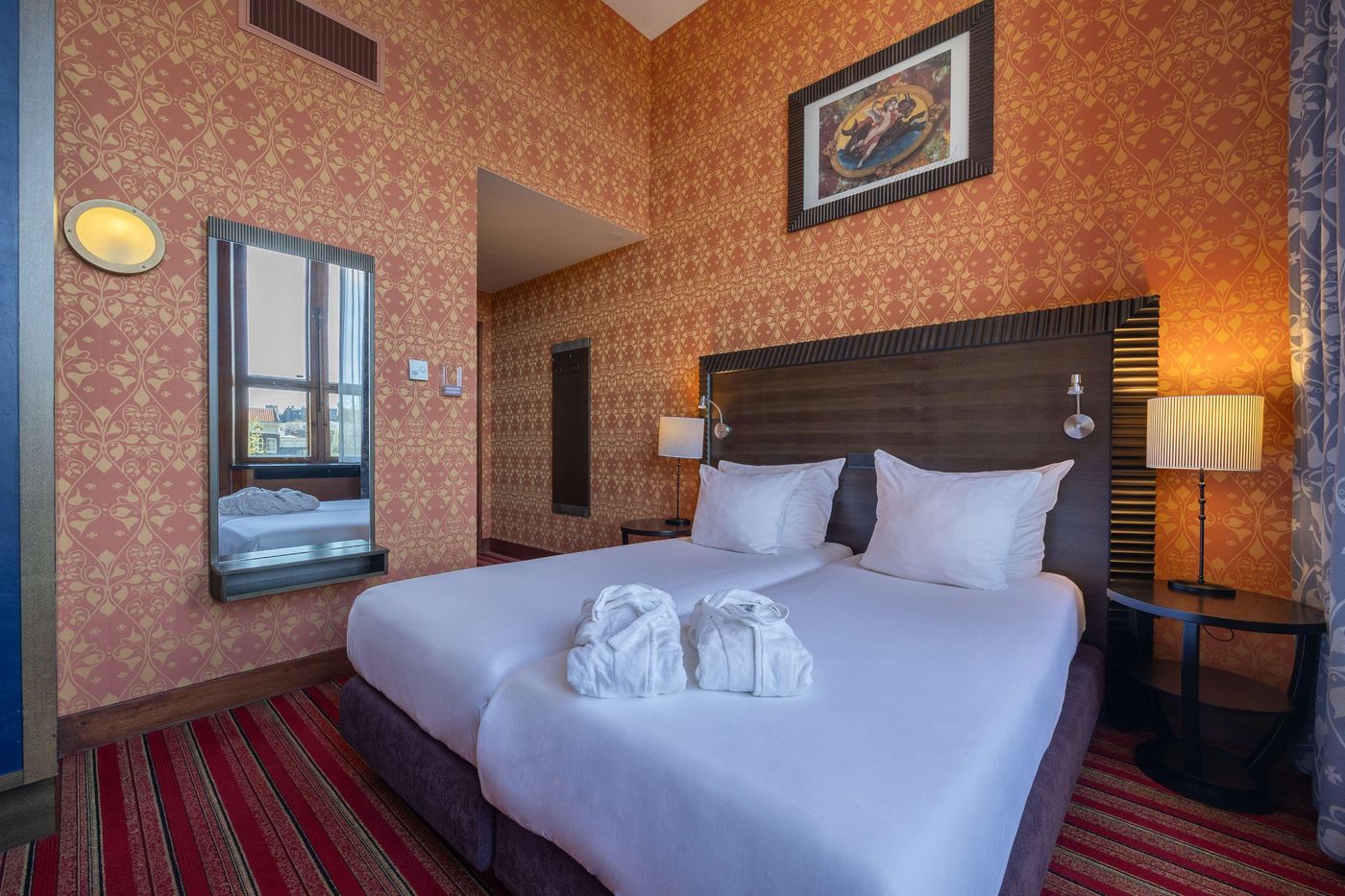 Grand-Hotel-Amrath-Amsterdam-Room-36